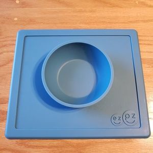 EZPZ Happy Bowl - Used